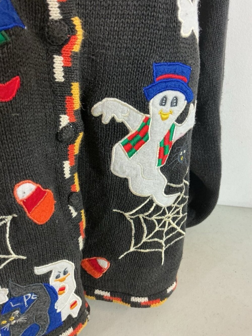 Vintage Halloween Cardigan Sweater Witch Black Cat Candy Corn Womens XL - Picture 4 of 8